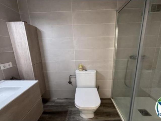 Apartamento con terraza y piscina en Empuriabrava
