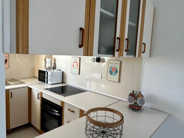 Apartamento con terraza y vistas al mar – Alquiler temporal en Alcanar Costa Les Cases d’Alcanar