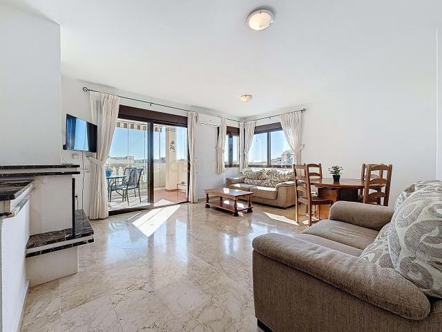 Apartamento con terraza acristalada y vistas panorámicas – Las Ramblas Golf, Orihuela Costa