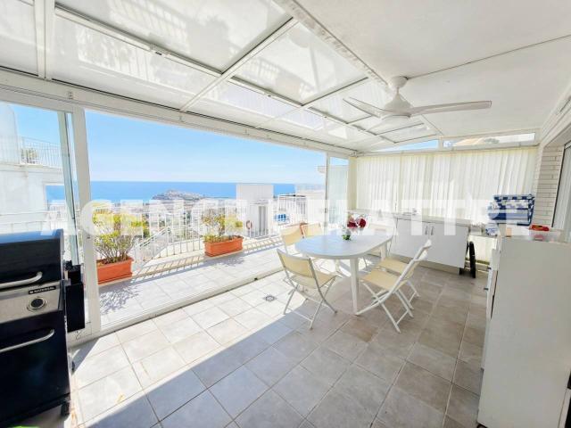 Apartamento con vistas al mar y al castillo en la Colina de las Atalayas – Peñíscola