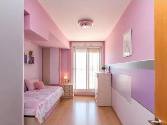 Apartamento con vistas al Mar y Ubicación Privilegiada en Marbella