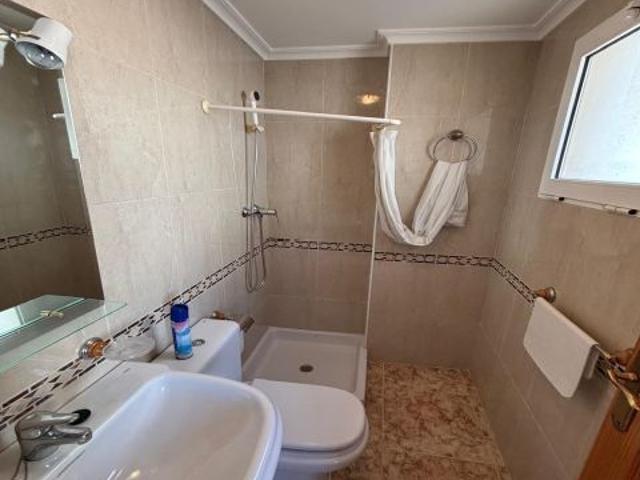 APARTAMENTO CON VISTAS AL MAR EN TORREVIEJA