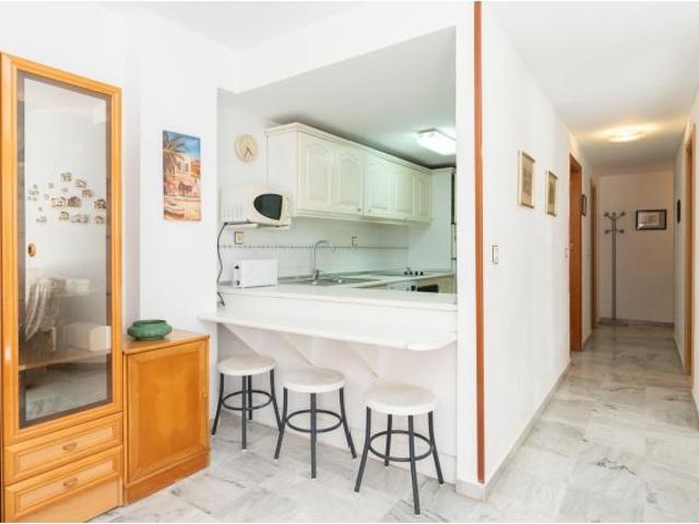 ? Apartamento con vistas al mar en Urbanización Calaverde – Paseo Marítimo de Salobreña