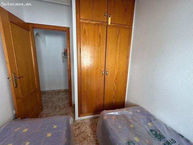 APARTAMENTO CON VISTAS AL MAR EN CALLE LA SAL TORREVIEJA