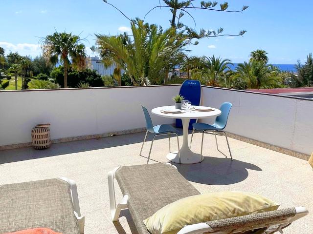 Apartamento con vistas al mar en San Agustín con posibilidad de 2 dormitorios