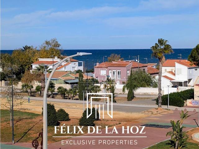 APARTAMENTO CON VISTAS AL MAR FRENTE AL BONITO PARQUE BASSETES DE DÉNIA