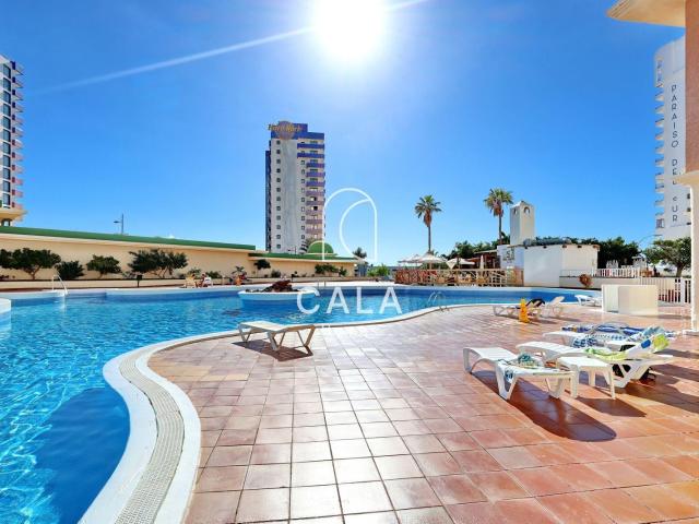 Apartamento con vistas al océano y al Teide en Playa Paraíso 77m² El Pinque