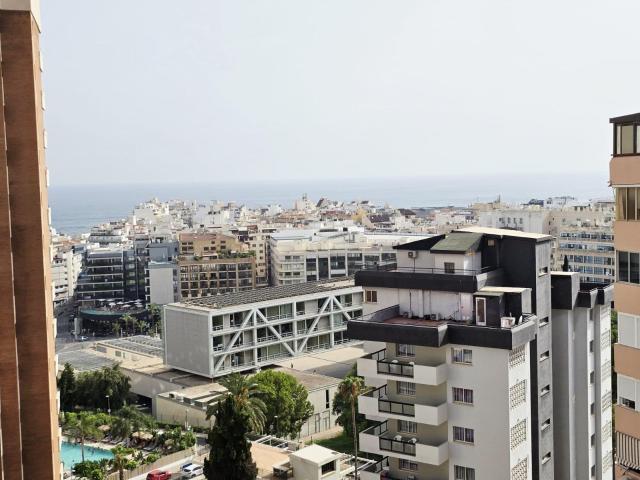 APARTAMENTO CON VISTAS EN PLENO CENTRO DE BENIDORM