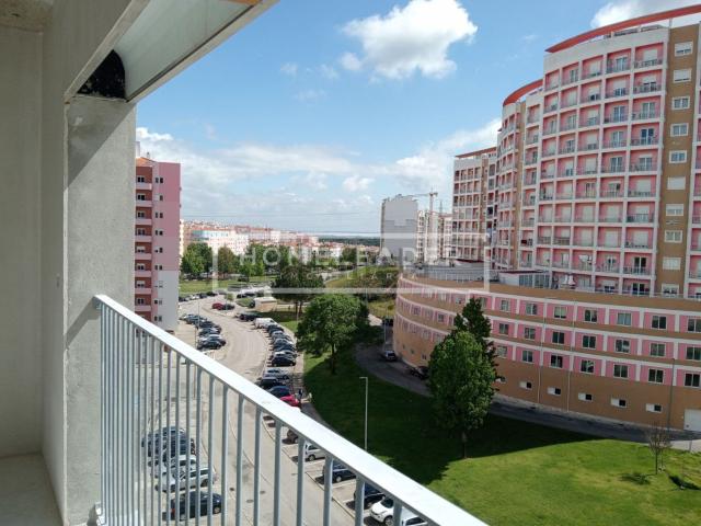 Apartamento, Corroios