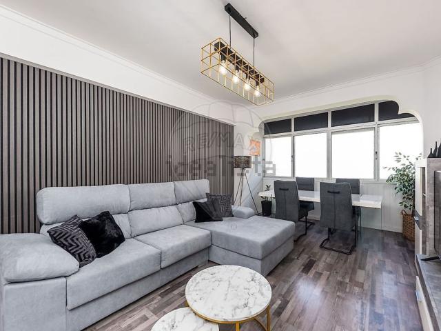 Apartamento, Corroios