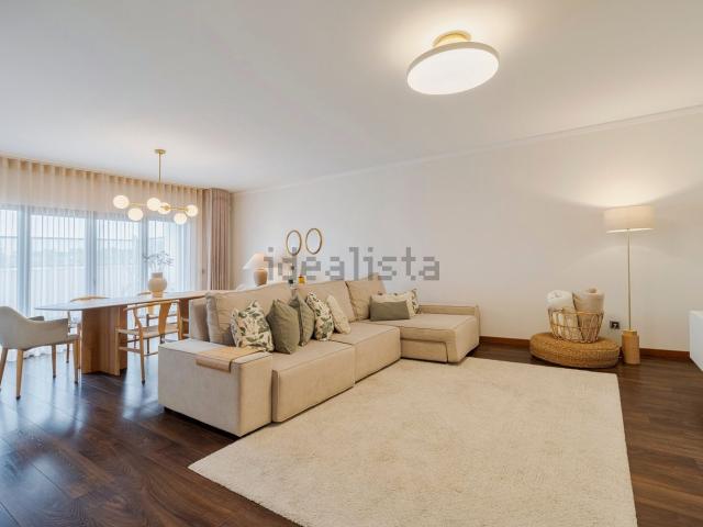 Apartamento, Corroios