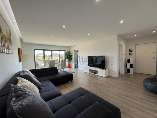 Apartamento, Corroios
