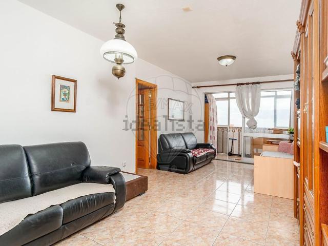 Apartamento, Corroios