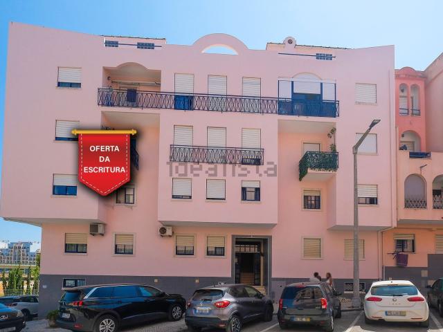 Apartamento, Corroios
