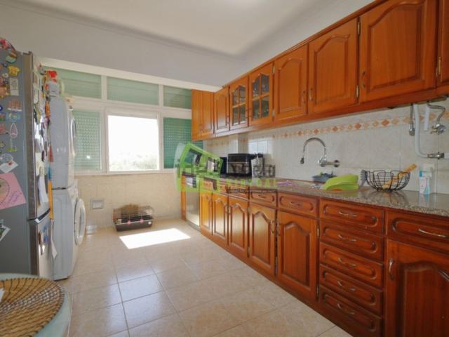 Apartamento, Corroios
