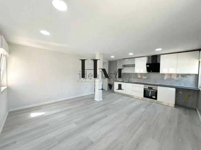Apartamento, Corroios