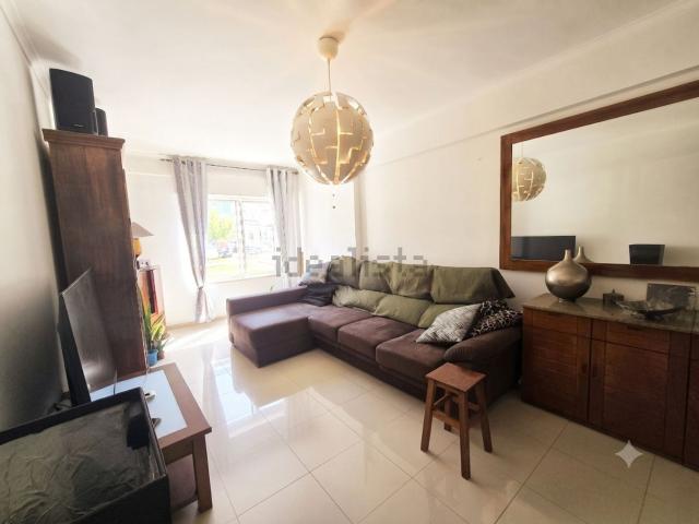 Apartamento, Corroios