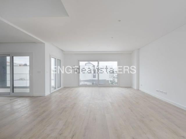 Apartamento, Corroios
