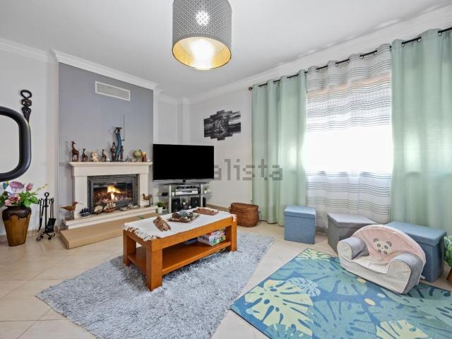 Apartamento, Corroios