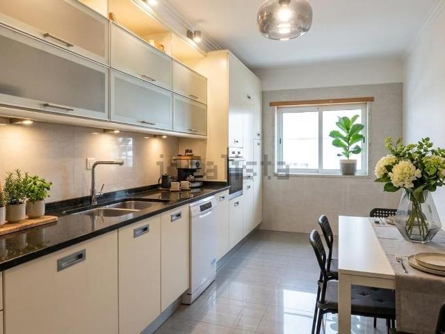 Apartamento, Corroios