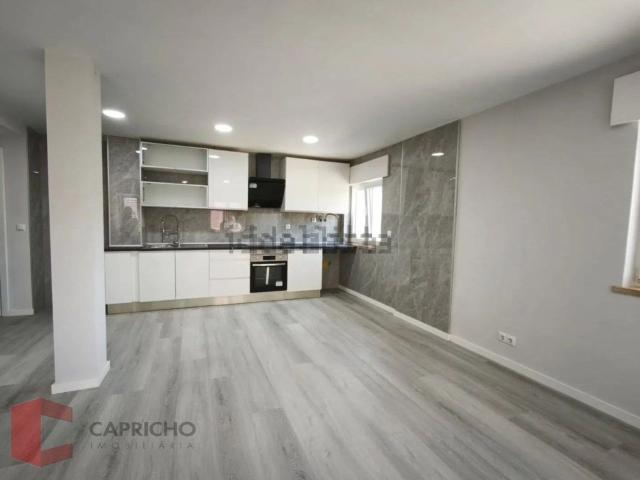 Apartamento, Corroios
