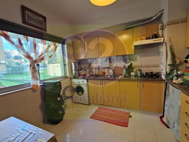 Apartamento, Corroios