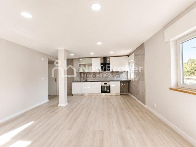 Apartamento, Corroios