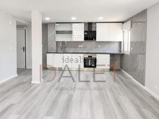 Apartamento, Corroios