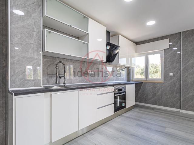 Apartamento, Corroios