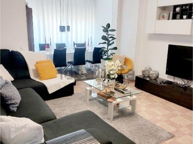 Apartamento, Corroios