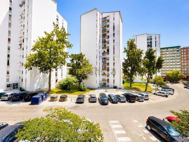 Apartamento, Corroios