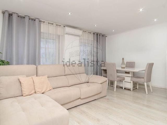 Apartamento, Corroios