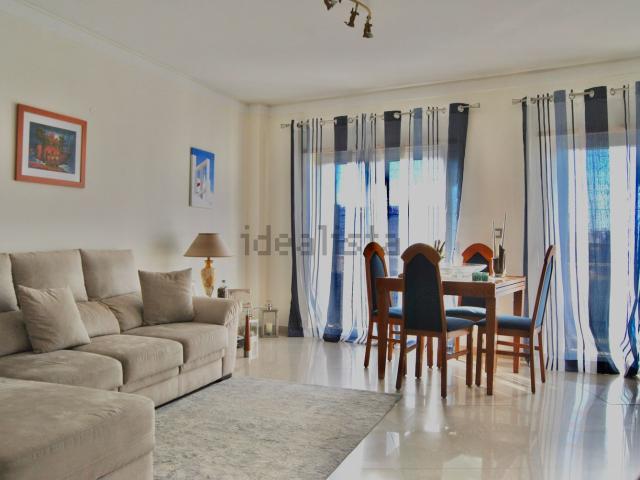Apartamento, Corroios