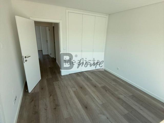 Apartamento, Corroios