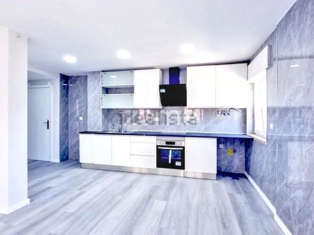 Apartamento, Corroios