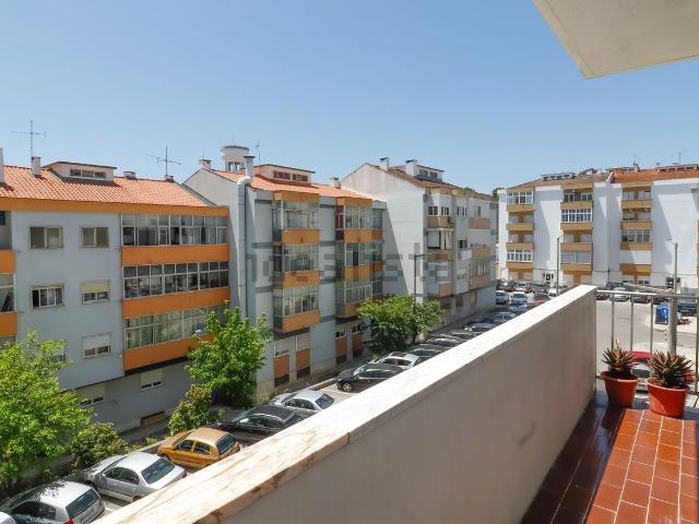 Apartamento, Corroios