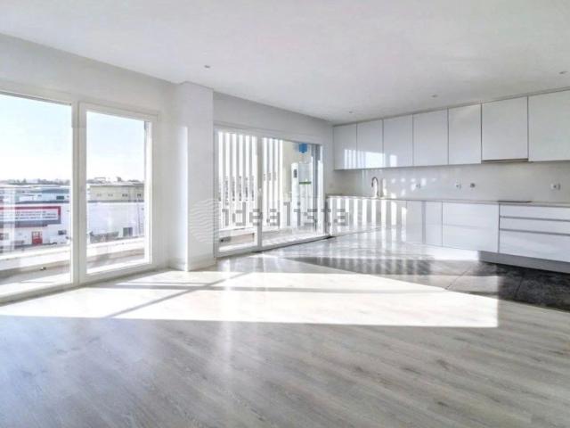Apartamento, Corroios