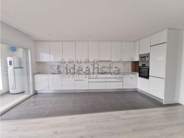 Apartamento, Corroios