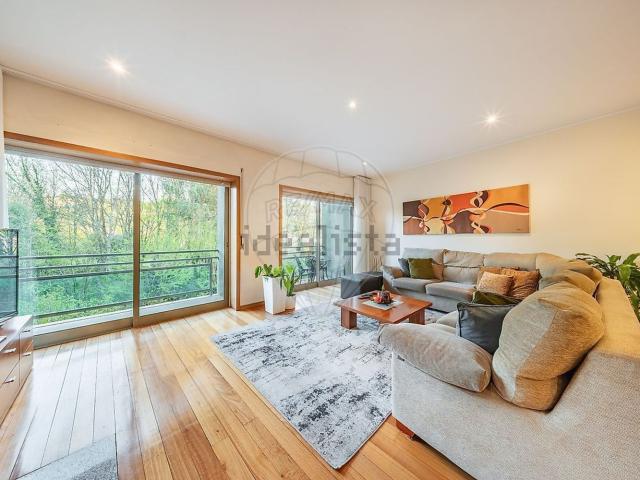 Apartamento, Costa