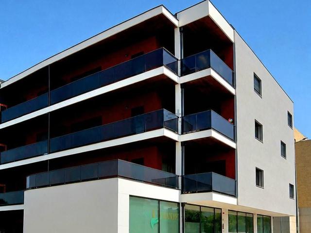 Apartamento, Creixomil