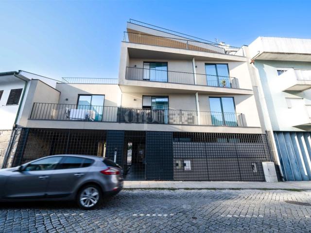 Apartamento, Creixomil
