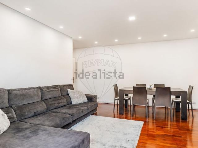 Apartamento, Creixomil
