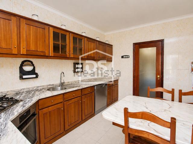 Apartamento, Cristelos Boim Ordem