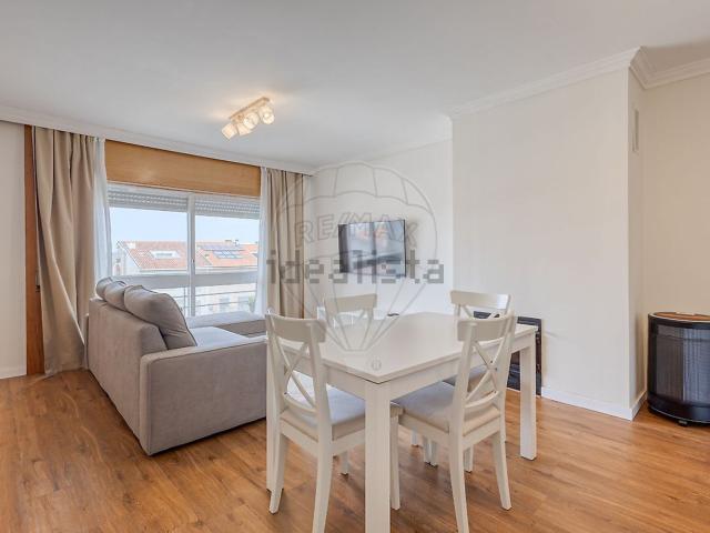 Apartamento, Custóias