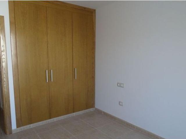 Apartamento de 47 m2 con 2 dormitorios y parking