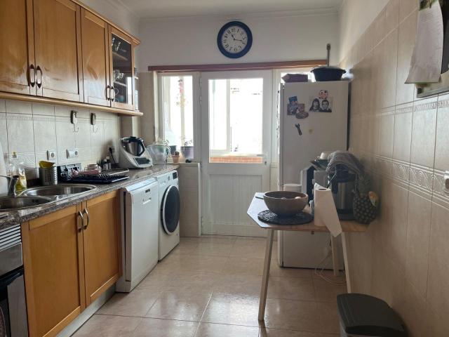 Apartamento de 4 assoalhadas no Liceu