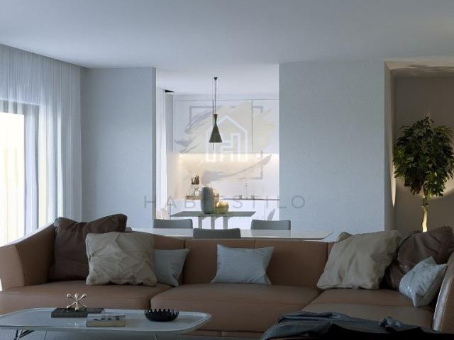 Apartamento de 4 Assoalhadas em Construo na Amora Com Varanda d.