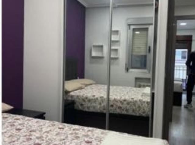 Apartamento de 4 dormitorios en alquiler en Justicia