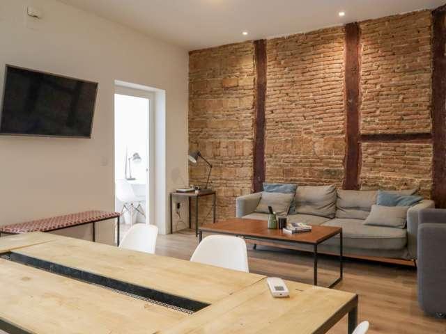 Apartamento de 4 dormitorios en alquiler en Sol, Madrid