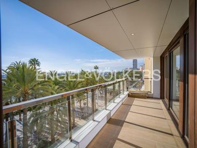 Apartamento de 4 habitaciones en venta en Alicante, Alicante